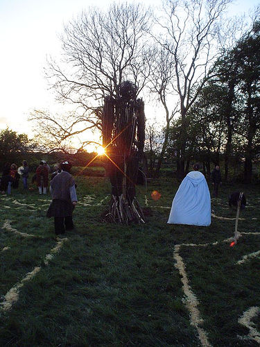 Robert Anton Wilson is dead – the Pope is dead, long live the&nbsp;Pope!